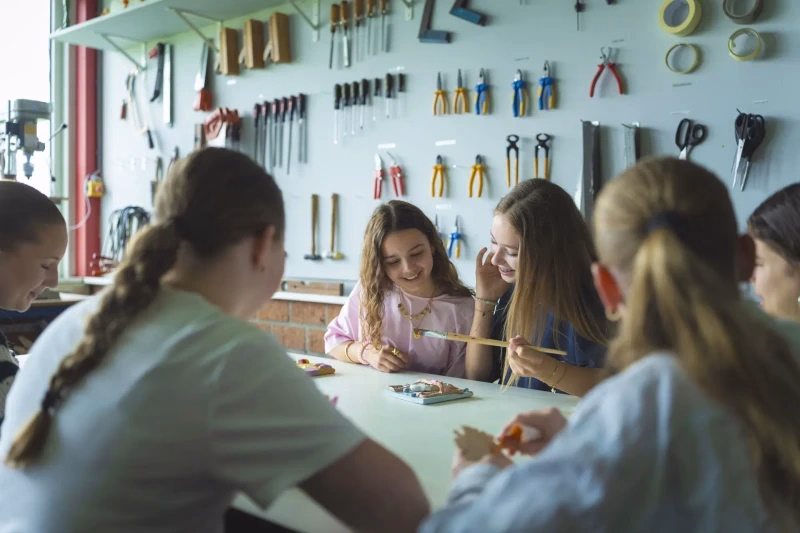 Examenleerlingen exposeren in Kunstpunt Almelo